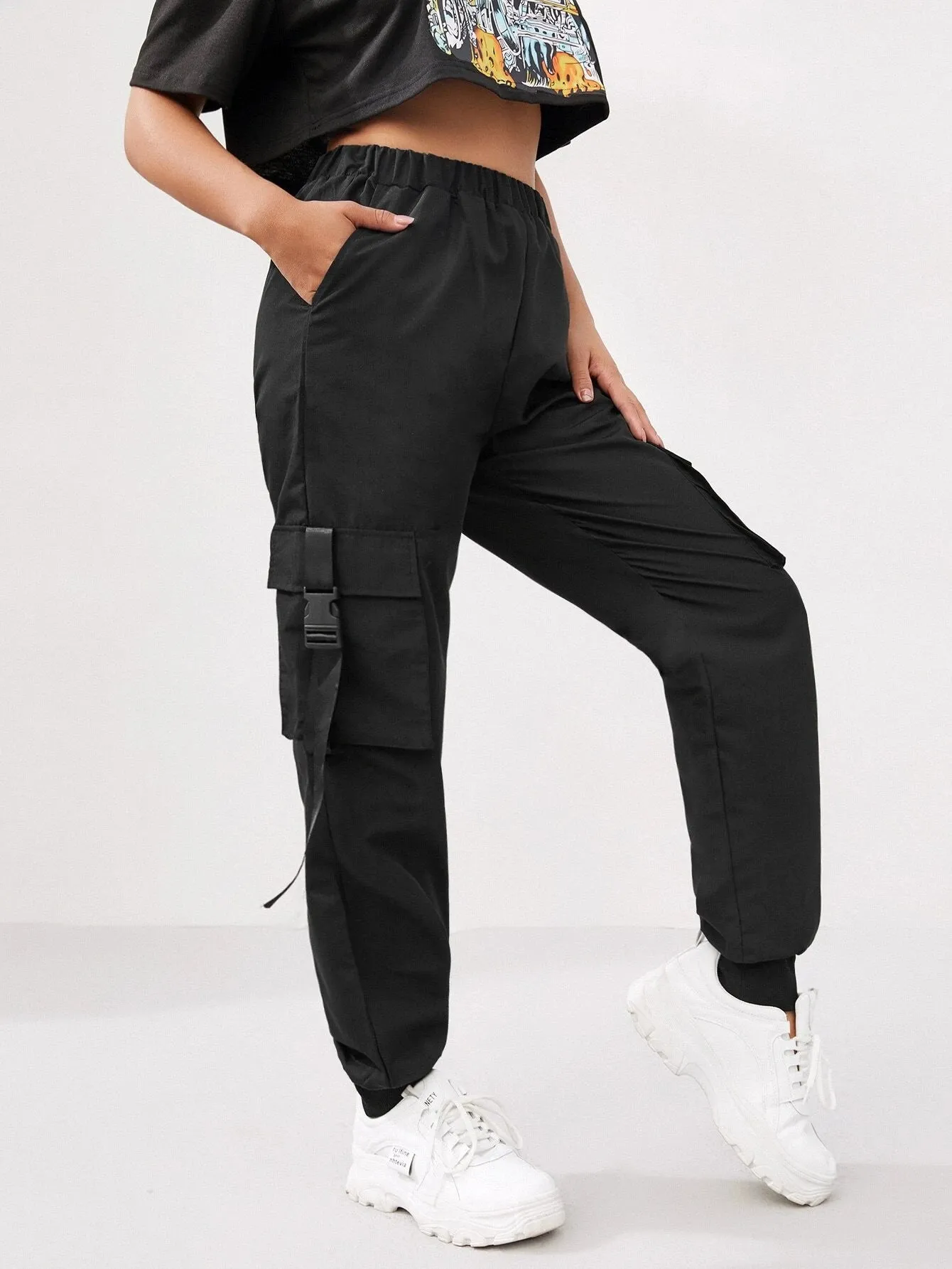 Flap Pocket Solid Color Parachute Cargo Pants