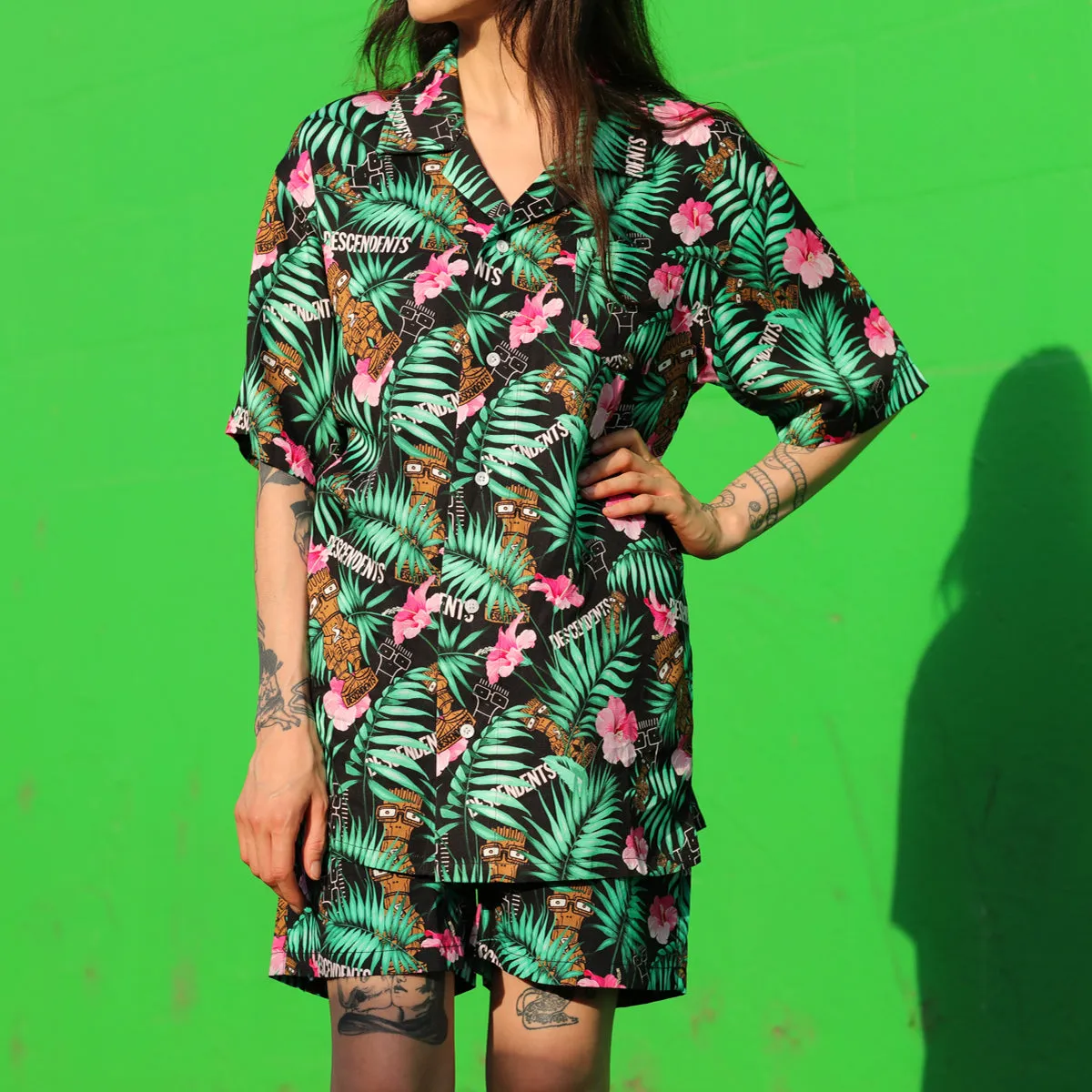Milo 2022 Idol Tiki Button Up