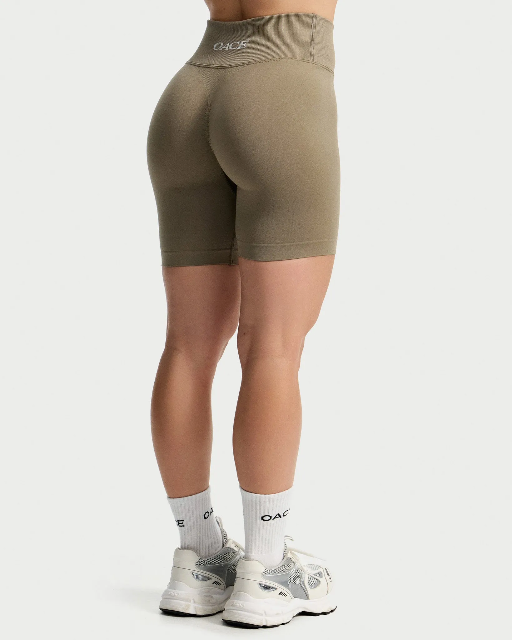 Toned V-Shape Shorts