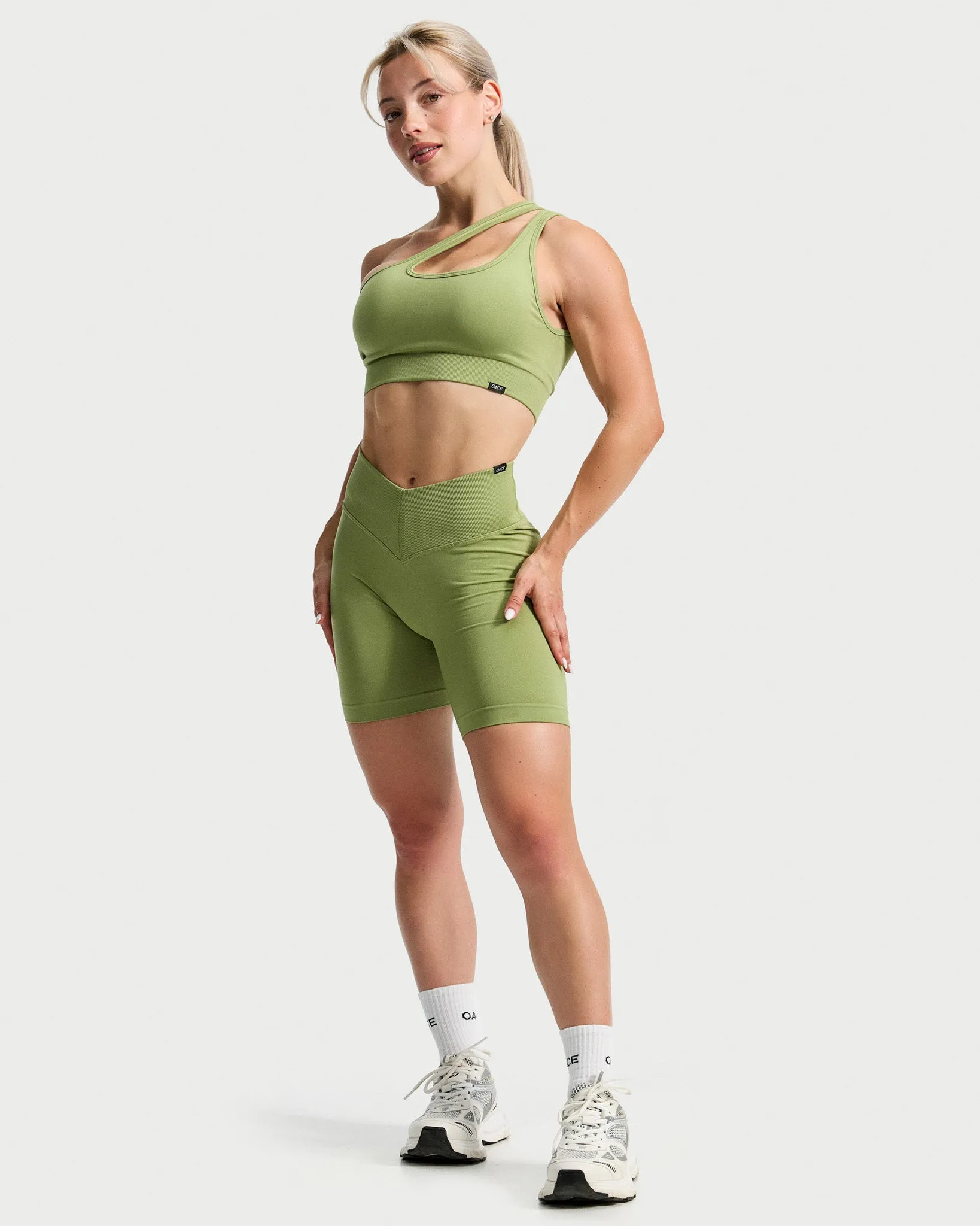 Toned V-Shape Shorts